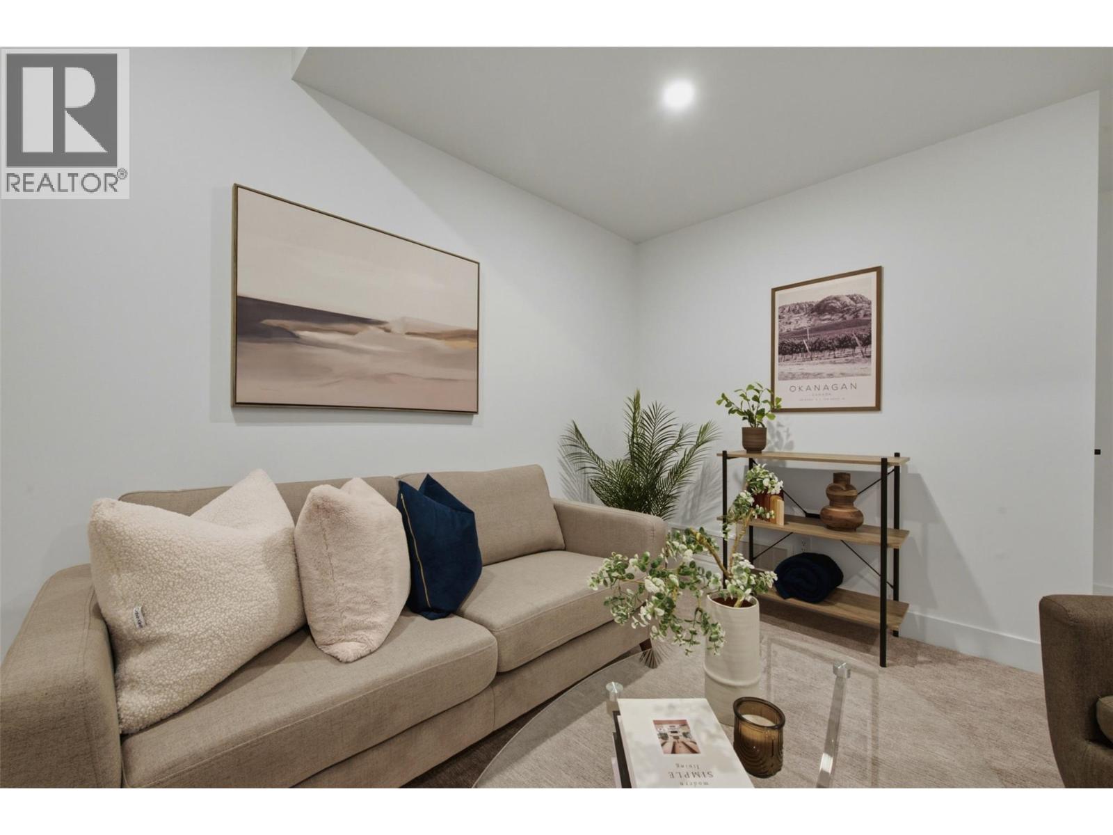 11565 Okanagan Centre Road E Unit# 8