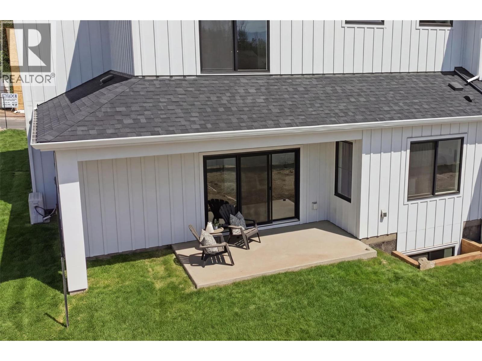 11565 Okanagan Centre Road E Unit# 8