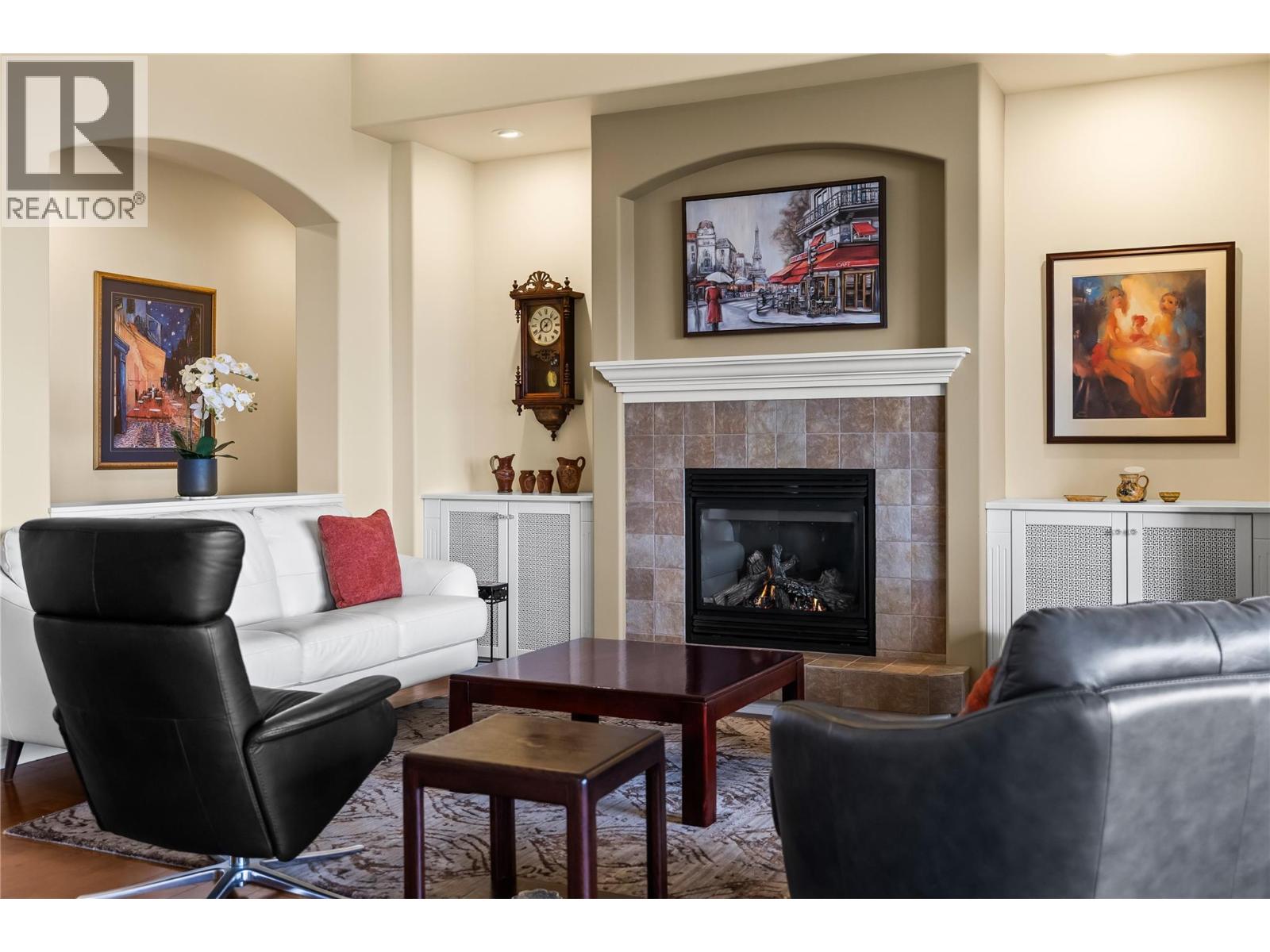 4100 Gallaghers Parkland Unit# 2