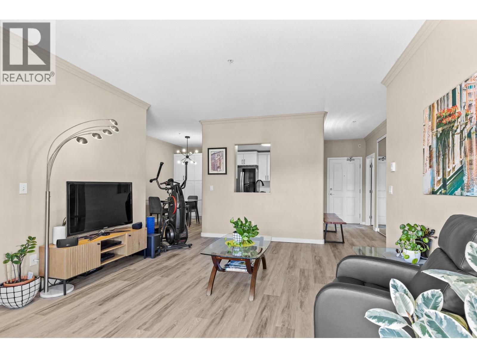 1960 Enterprise Way Unit# 305