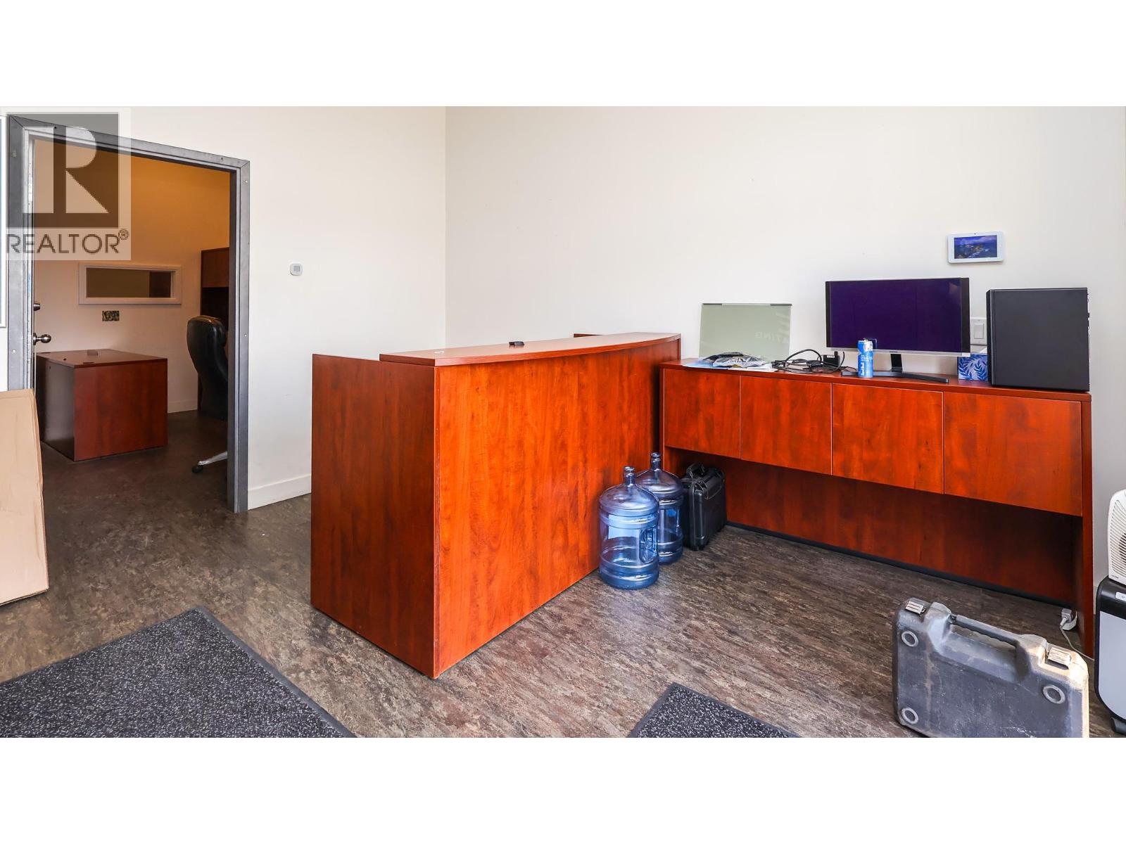 470 Neave Court Unit# 104