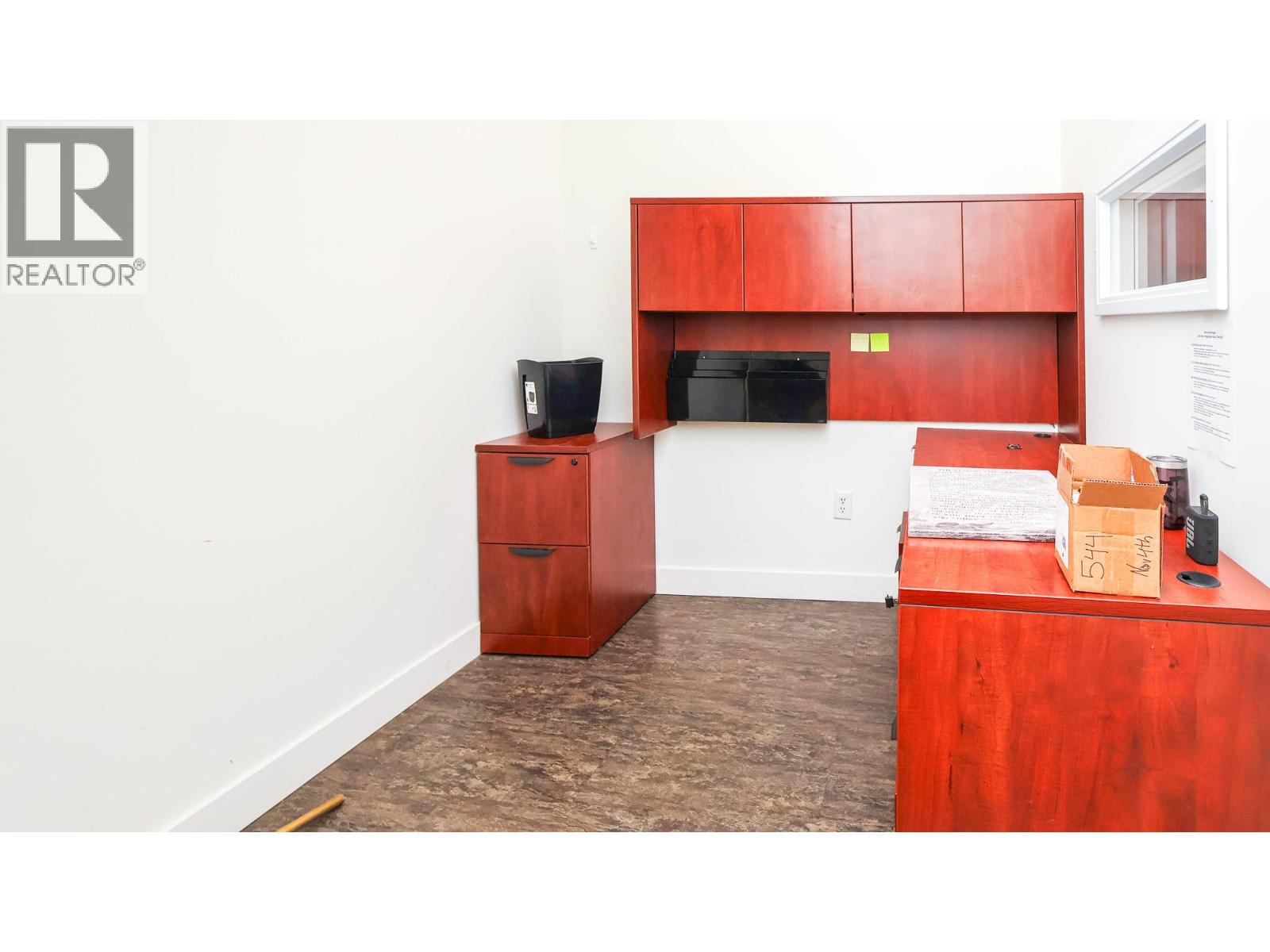 470 Neave Court Unit# 104