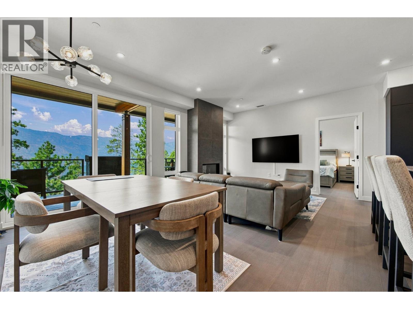 9652 Benchland Drive Unit# 307
