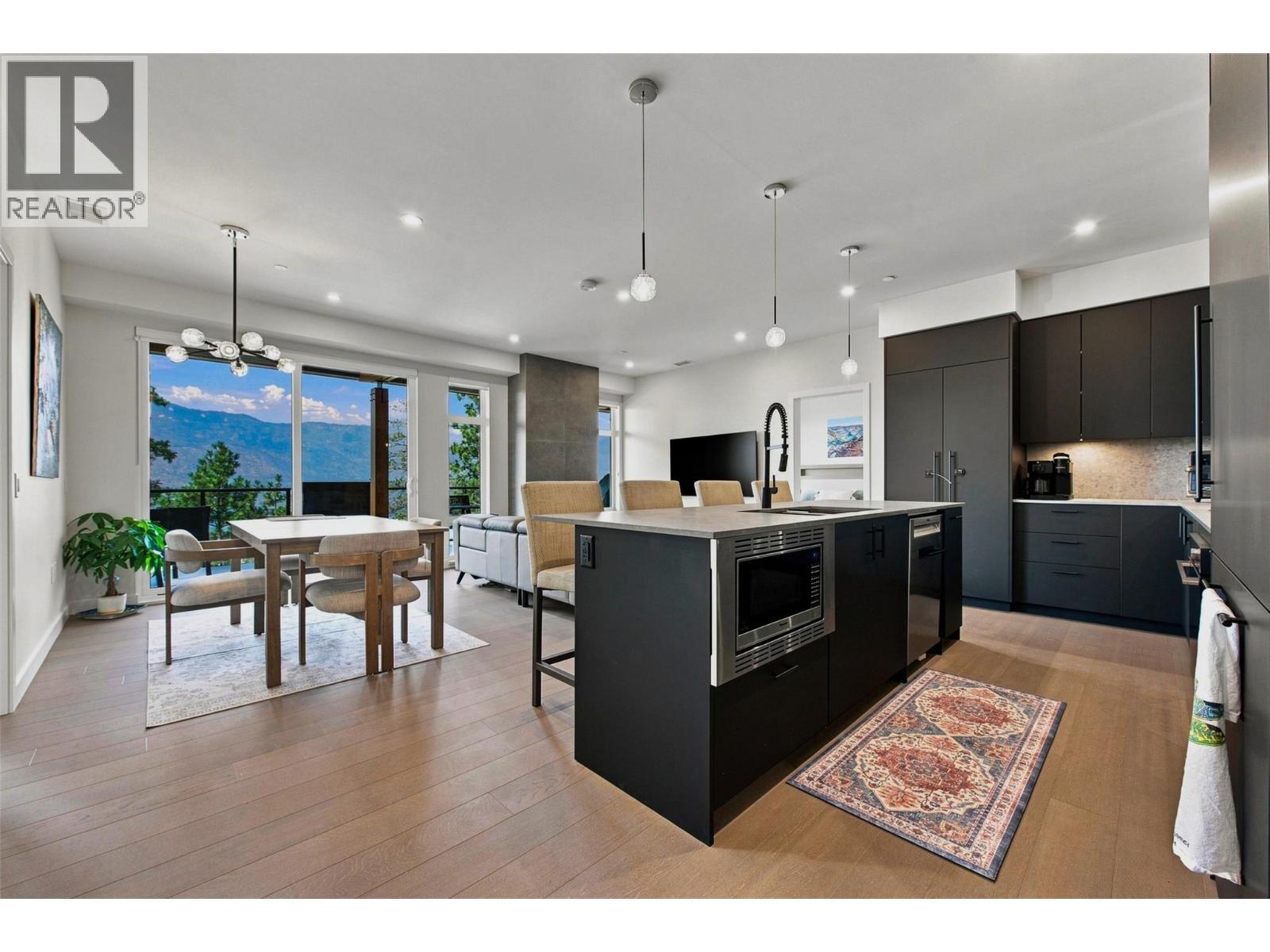 9652 Benchland Drive Unit# 307