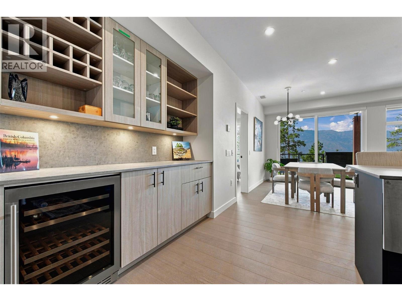 9652 Benchland Drive Unit# 307