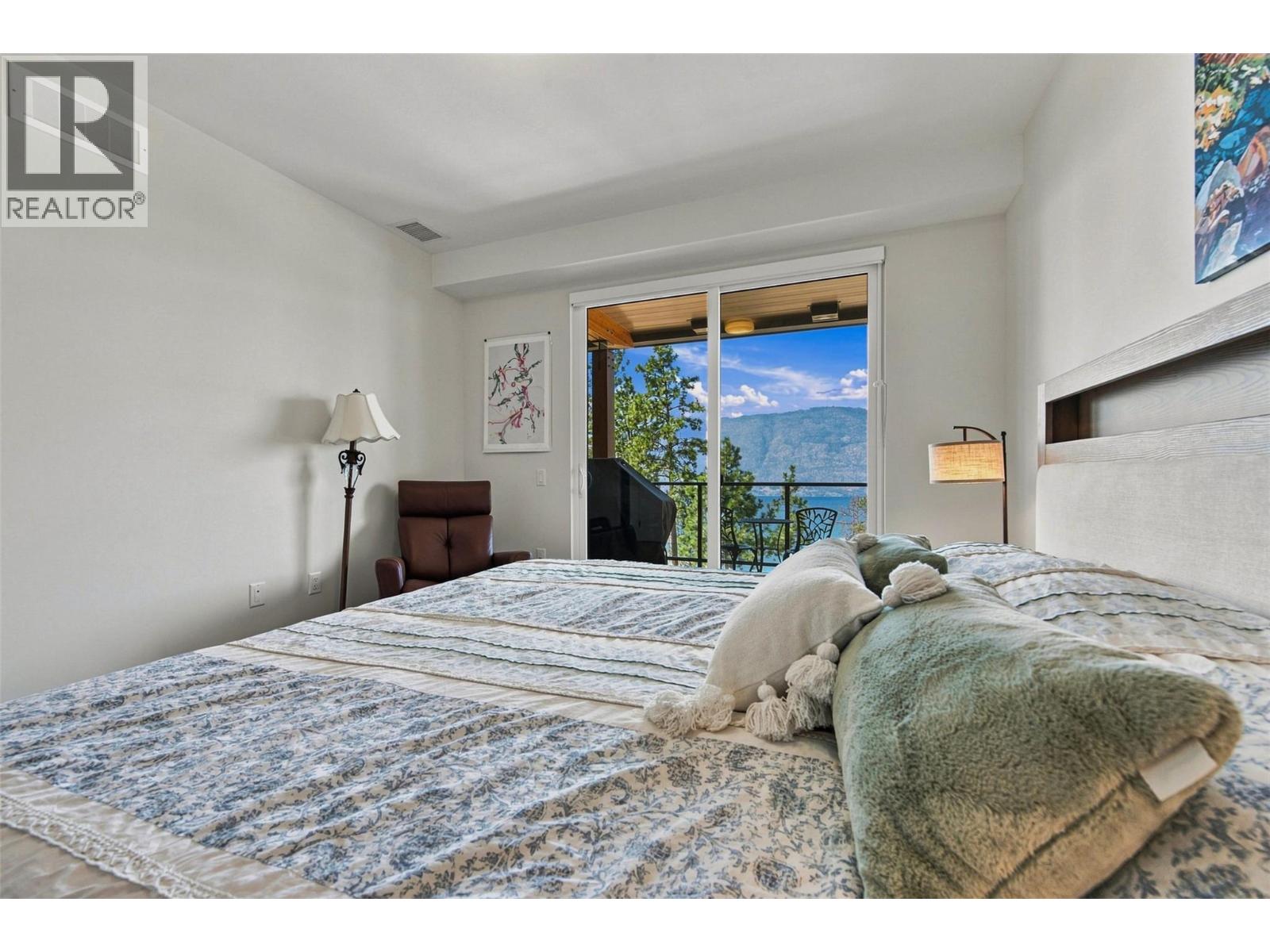 9652 Benchland Drive Unit# 307