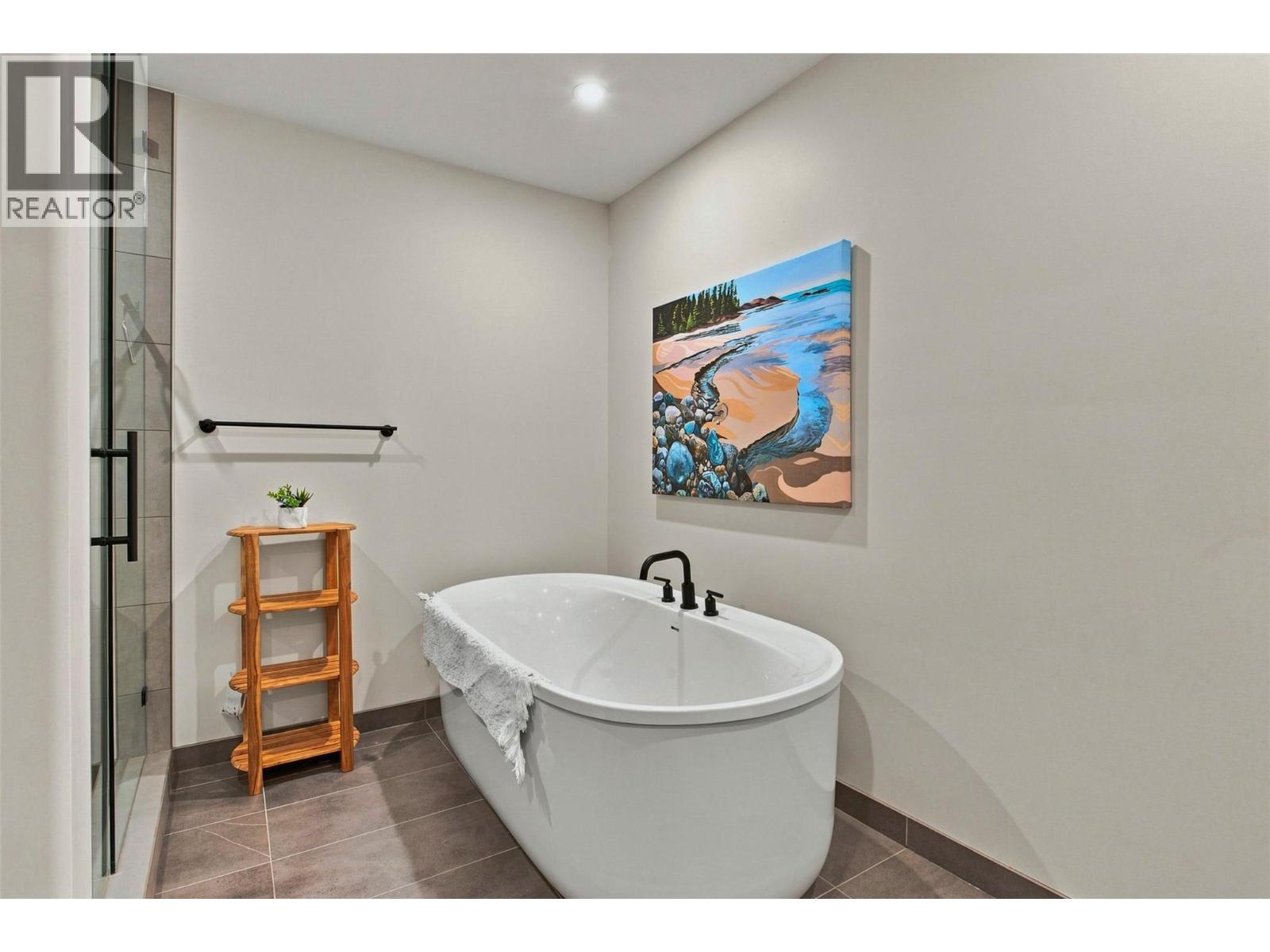 9652 Benchland Drive Unit# 307