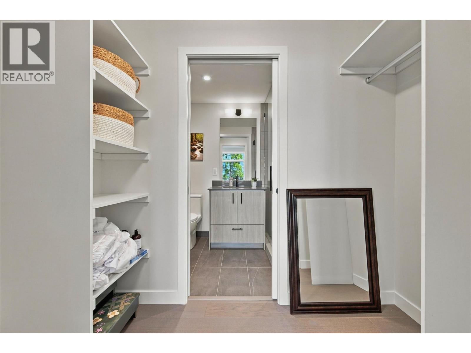 9652 Benchland Drive Unit# 307