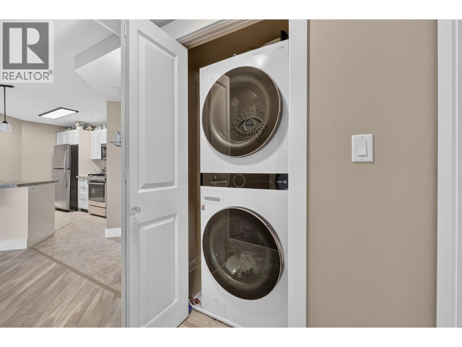 4205 Gellatly Road Unit# 336