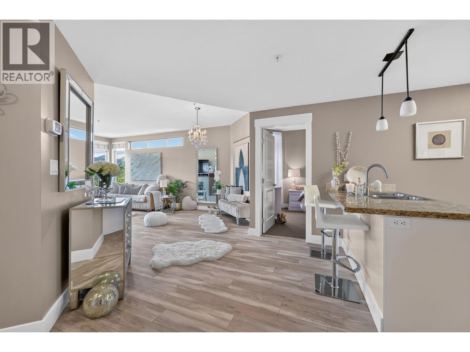 4205 Gellatly Road Unit# 336