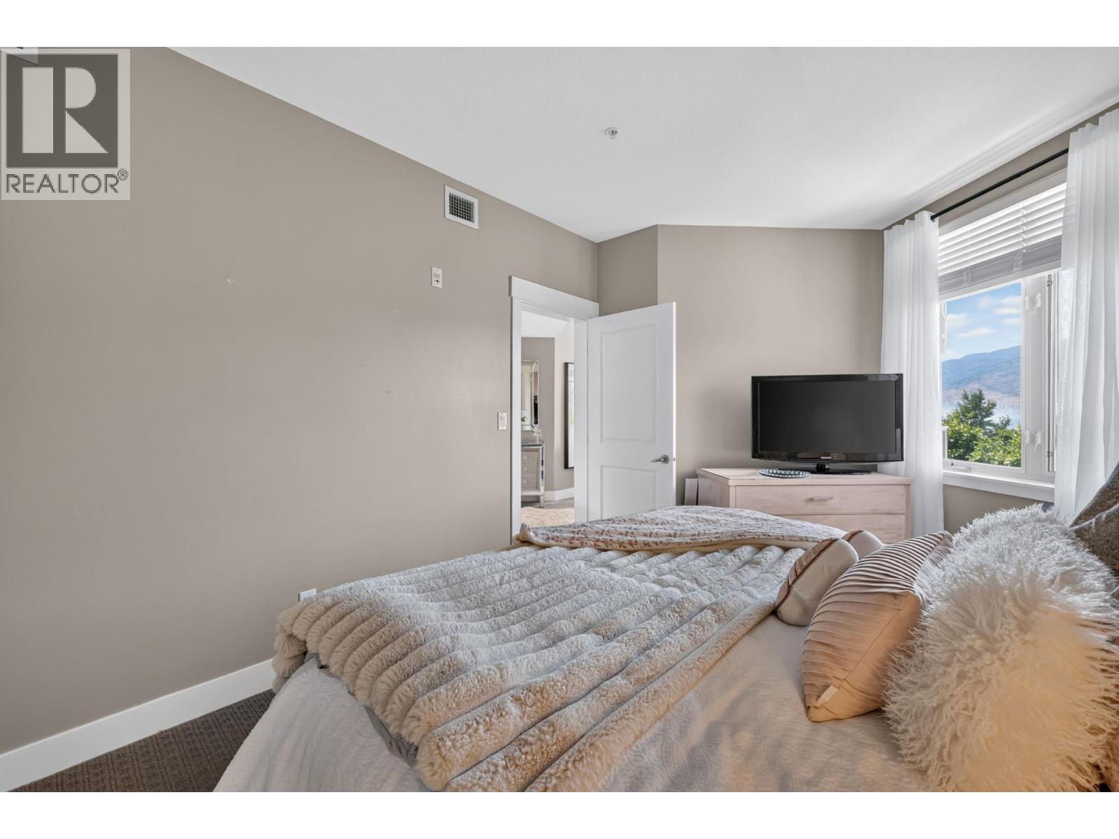 4205 Gellatly Road Unit# 336