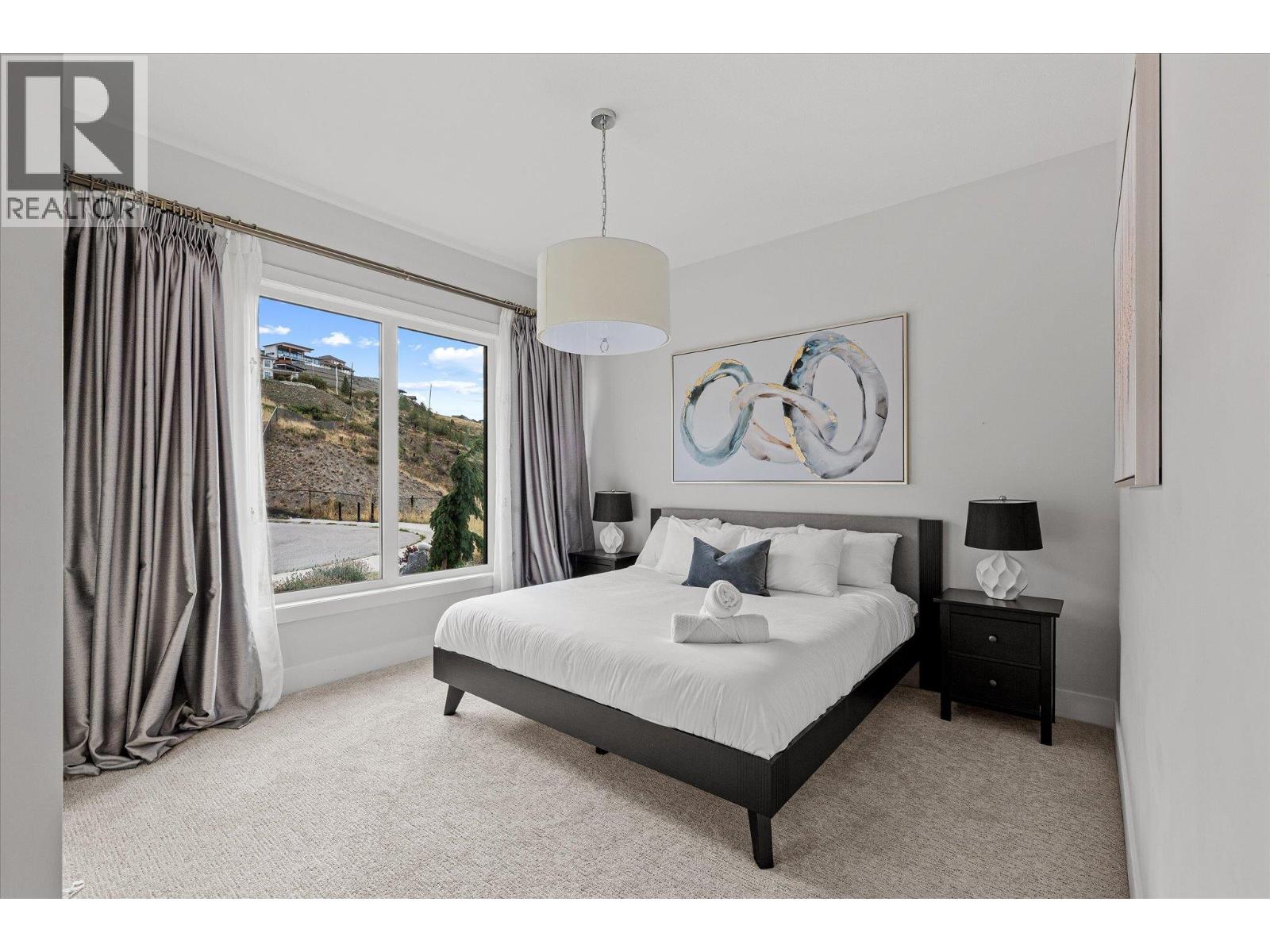 980 Ledgeview Court
