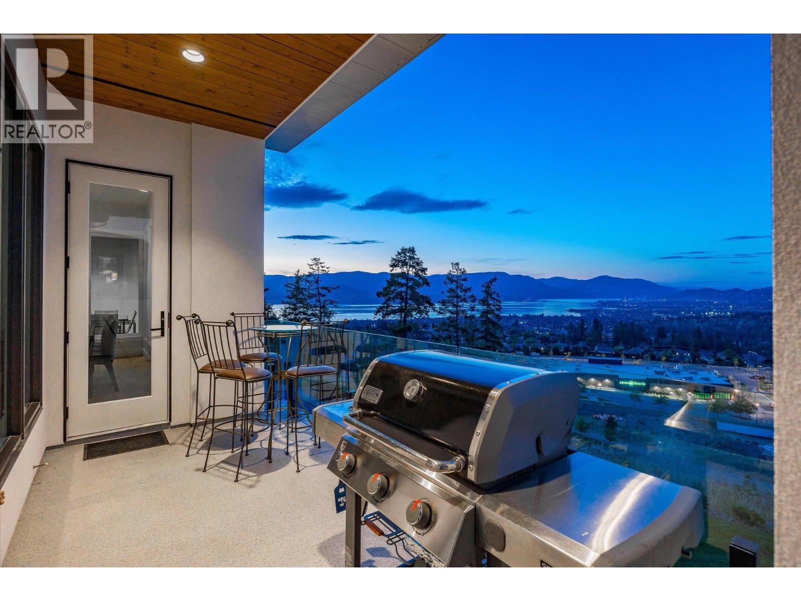 980 Ledgeview Court