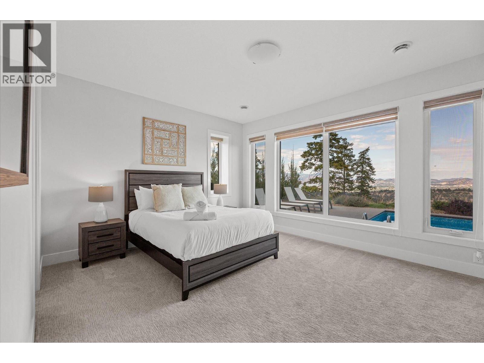 980 Ledgeview Court
