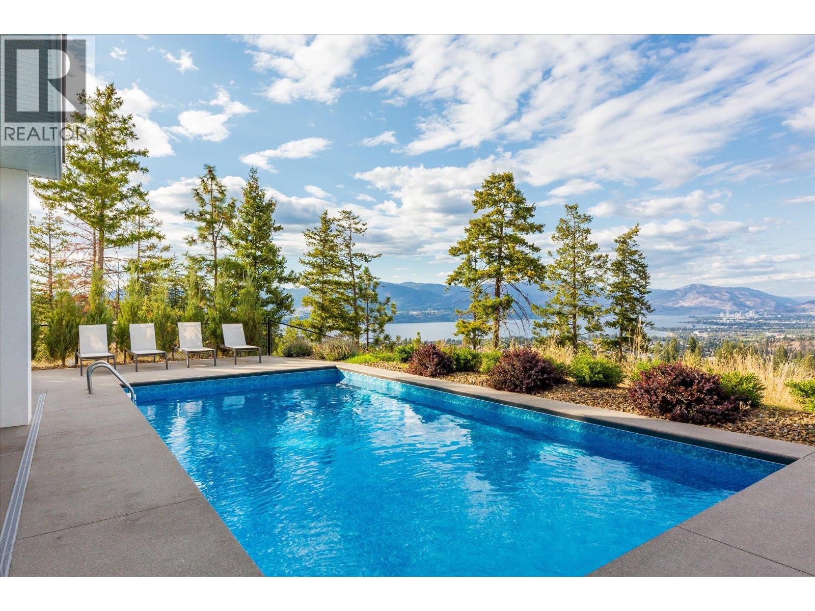 980 Ledgeview Court