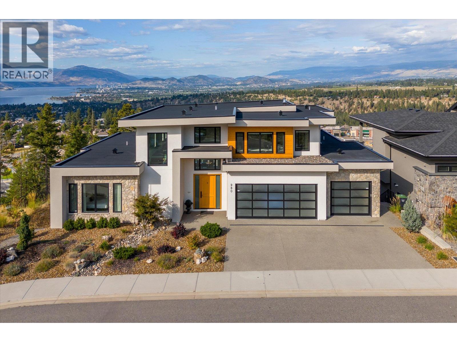 980 Ledgeview Court