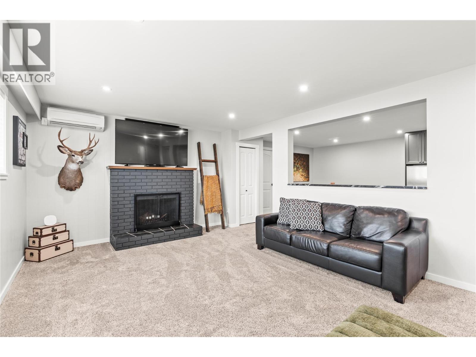 14487 Oyama Road