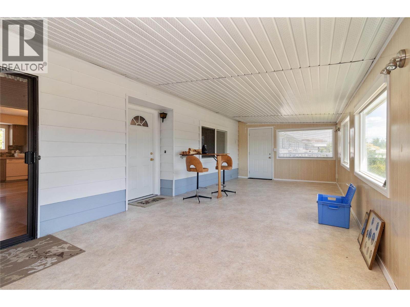 2098 Boucherie Road Unit# 44
