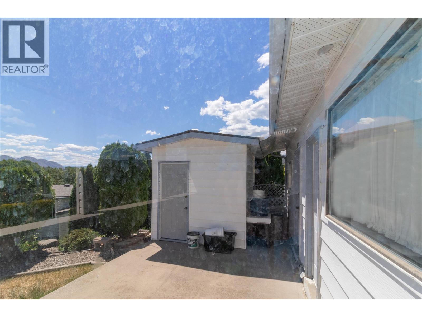 2098 Boucherie Road Unit# 44