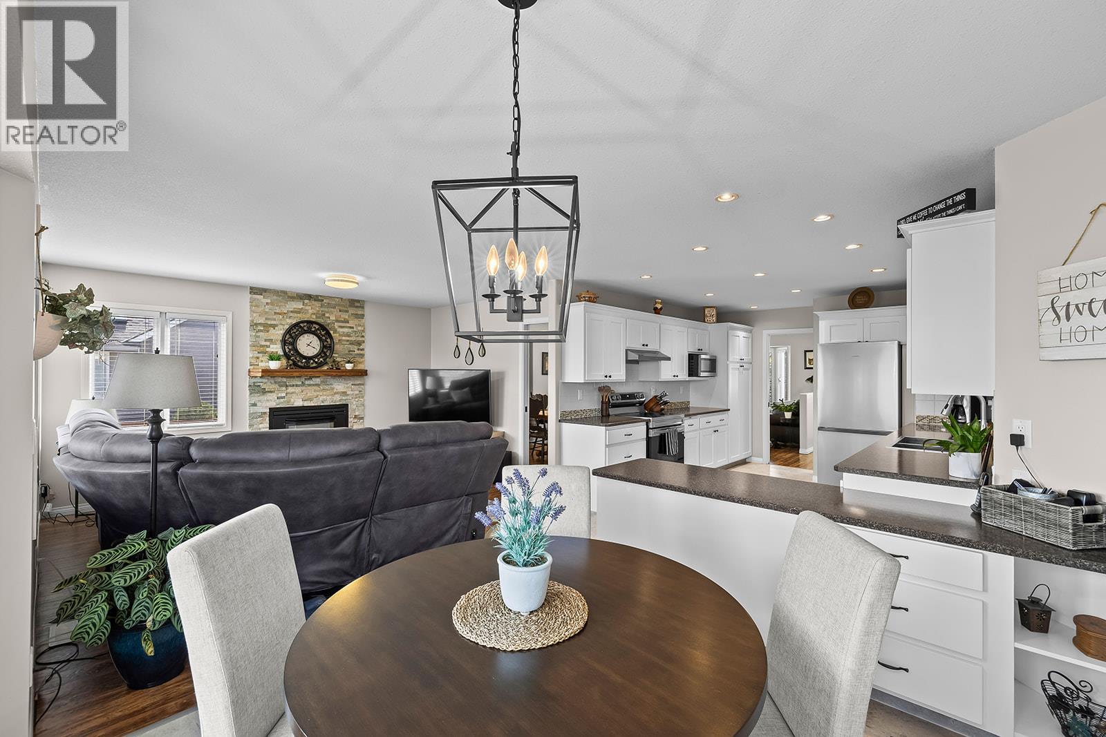 735 Nahanni Place