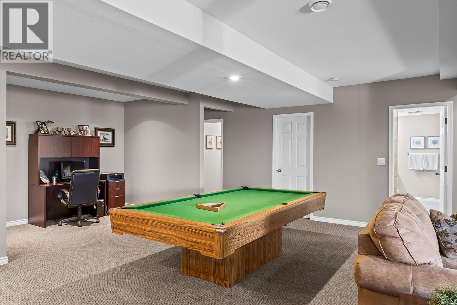 735 Nahanni Place