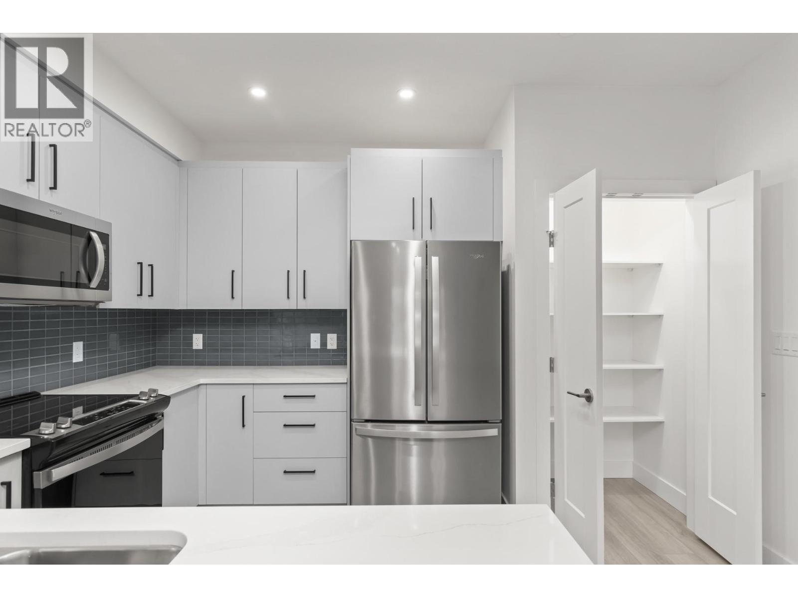 3434 McKinley Beach Drive Unit# 209