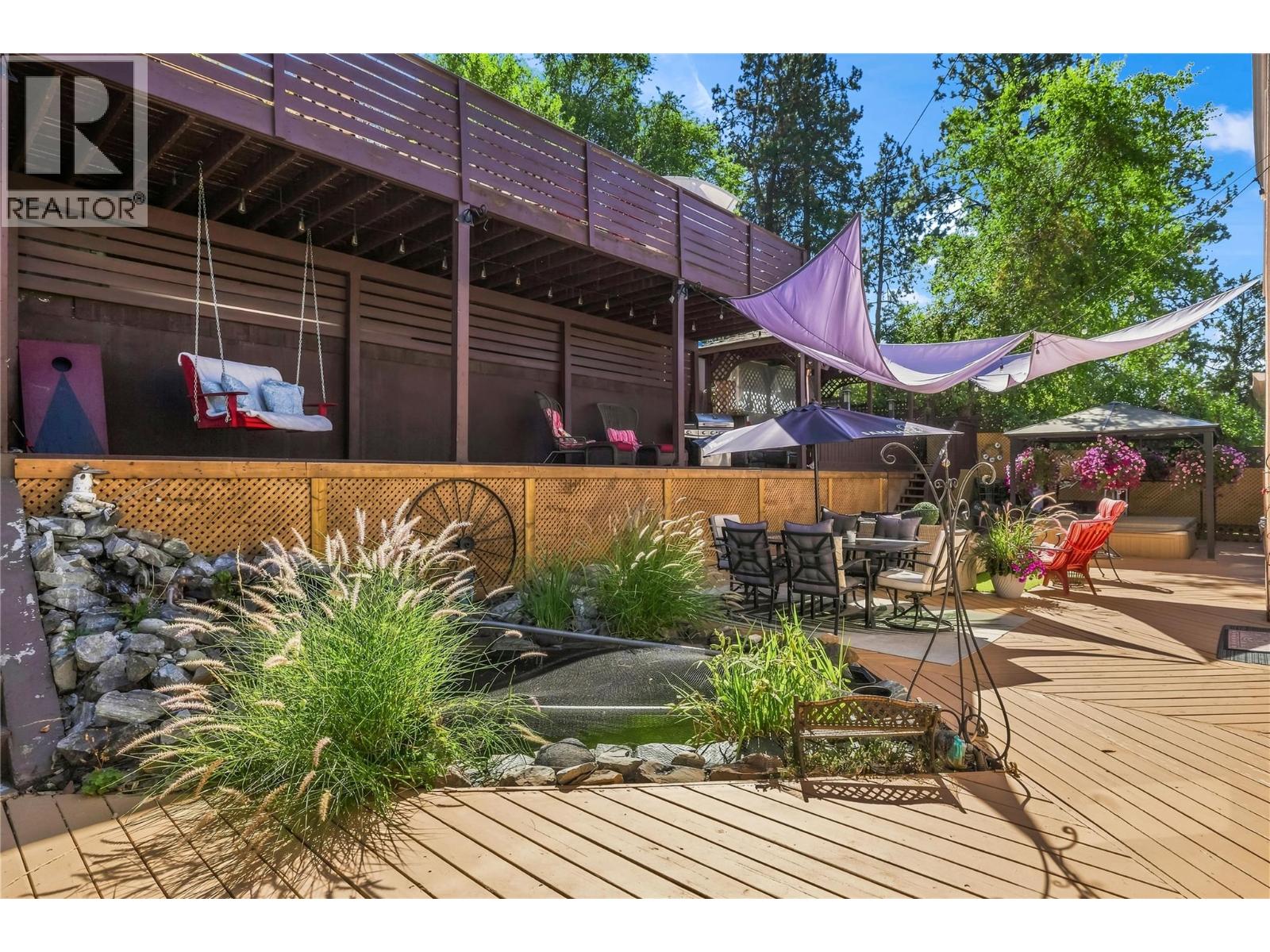825 Toovey Road