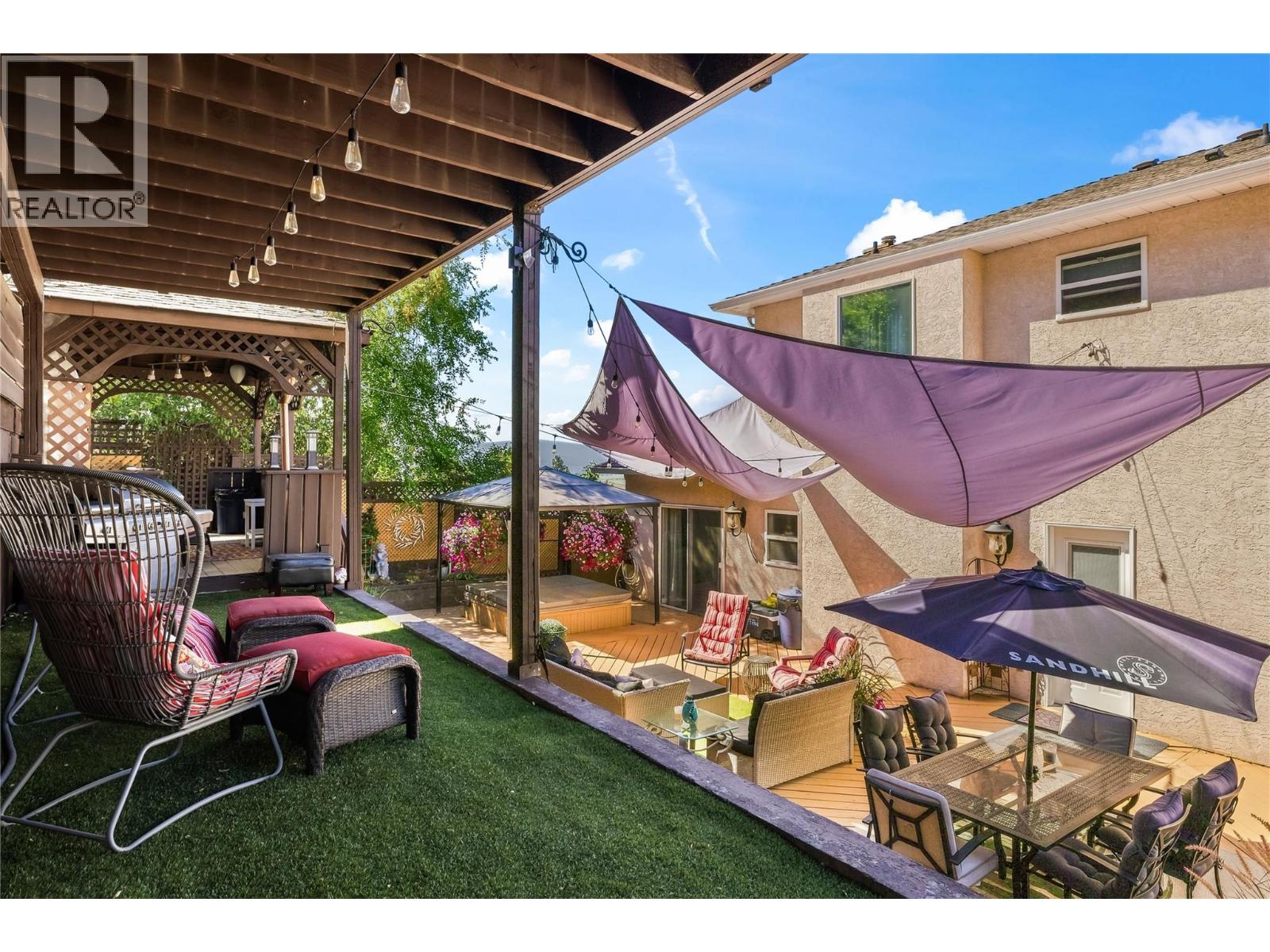 825 Toovey Road