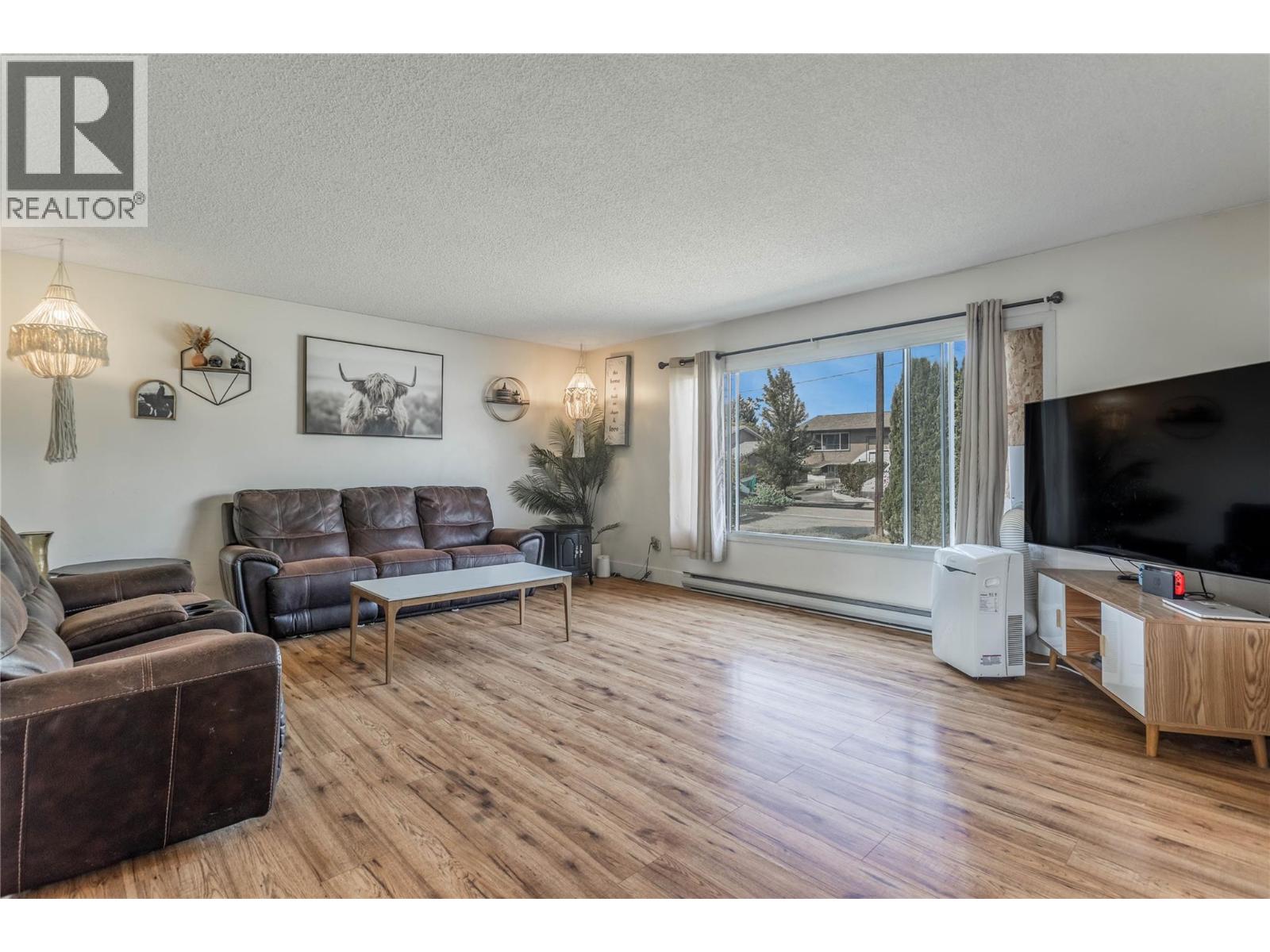 465 Bach Road