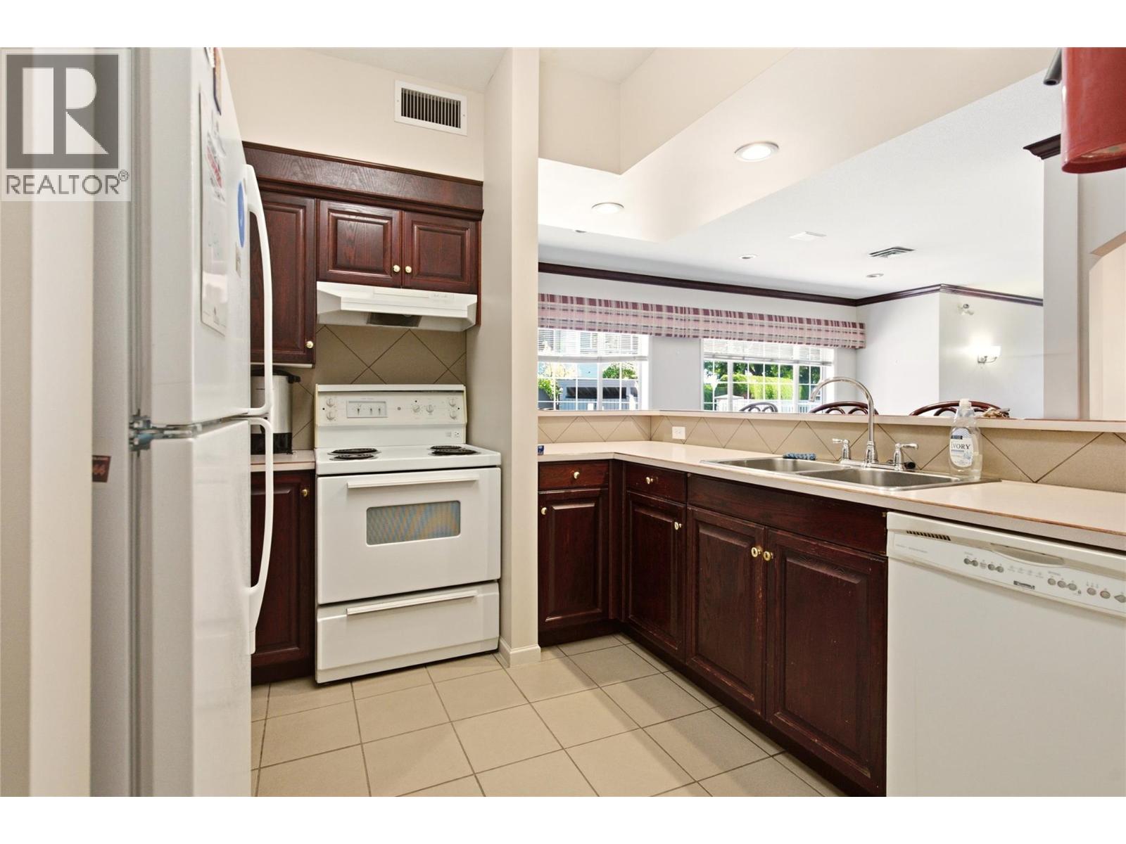 940 Glenwood Avenue Unit# 212