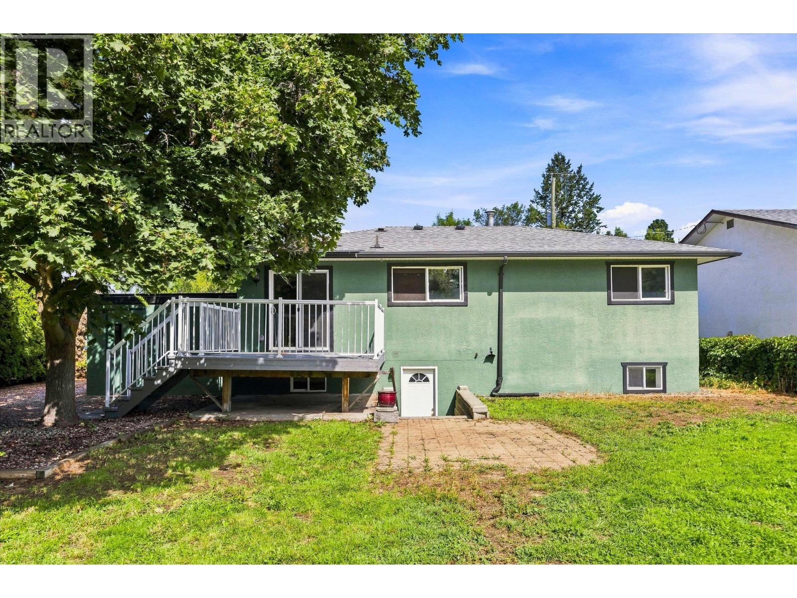 245 Holbrook Road W