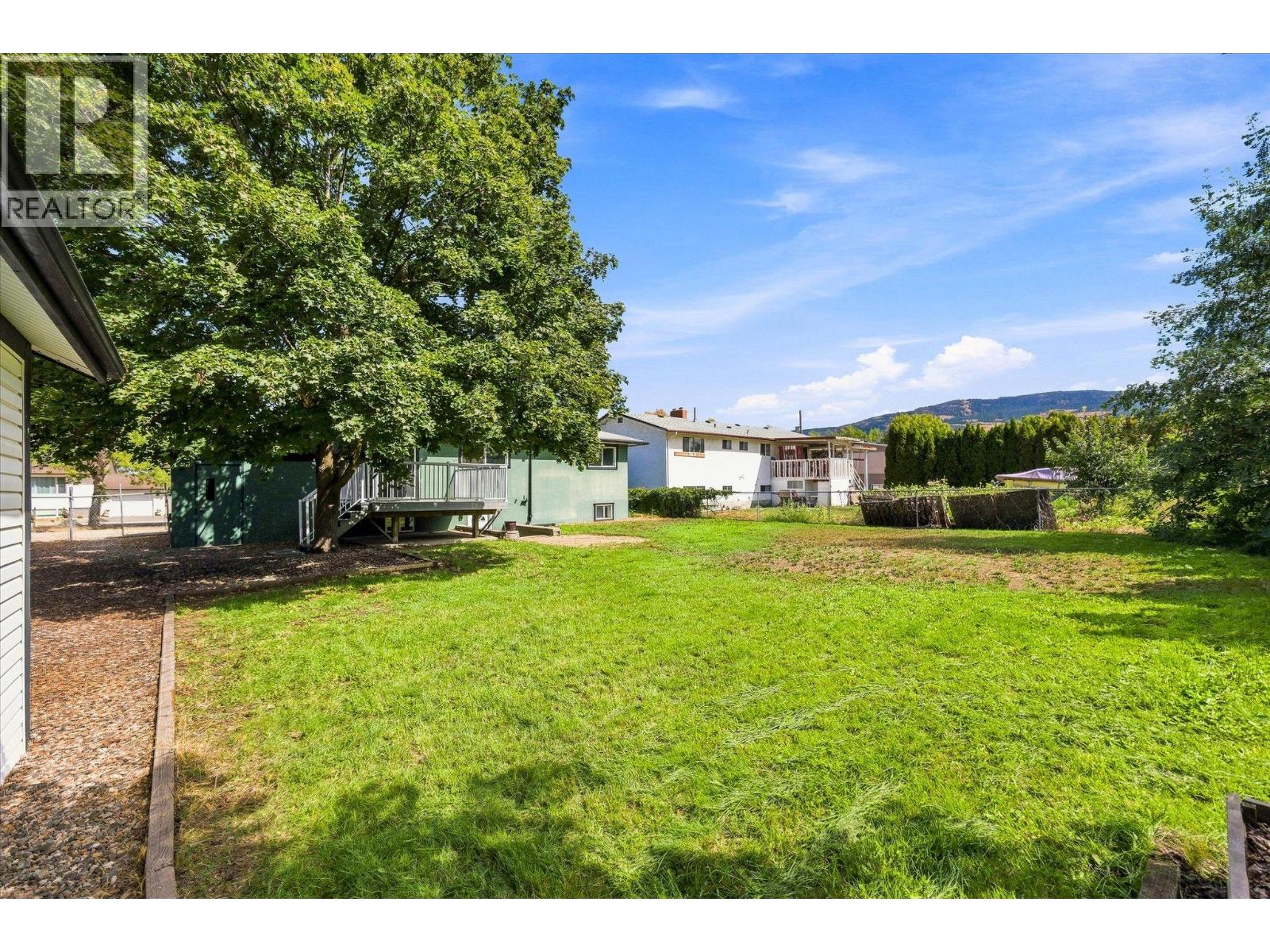 245 Holbrook Road W