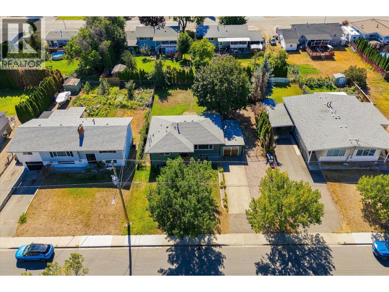 245 Holbrook Road W