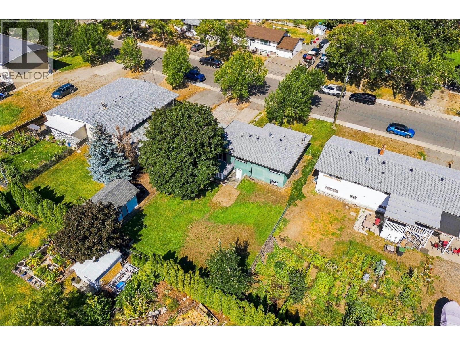 245 Holbrook Road W