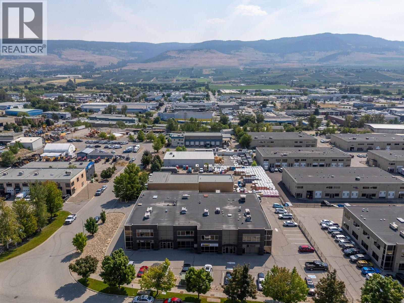 215 Neave Road Unit# 4A