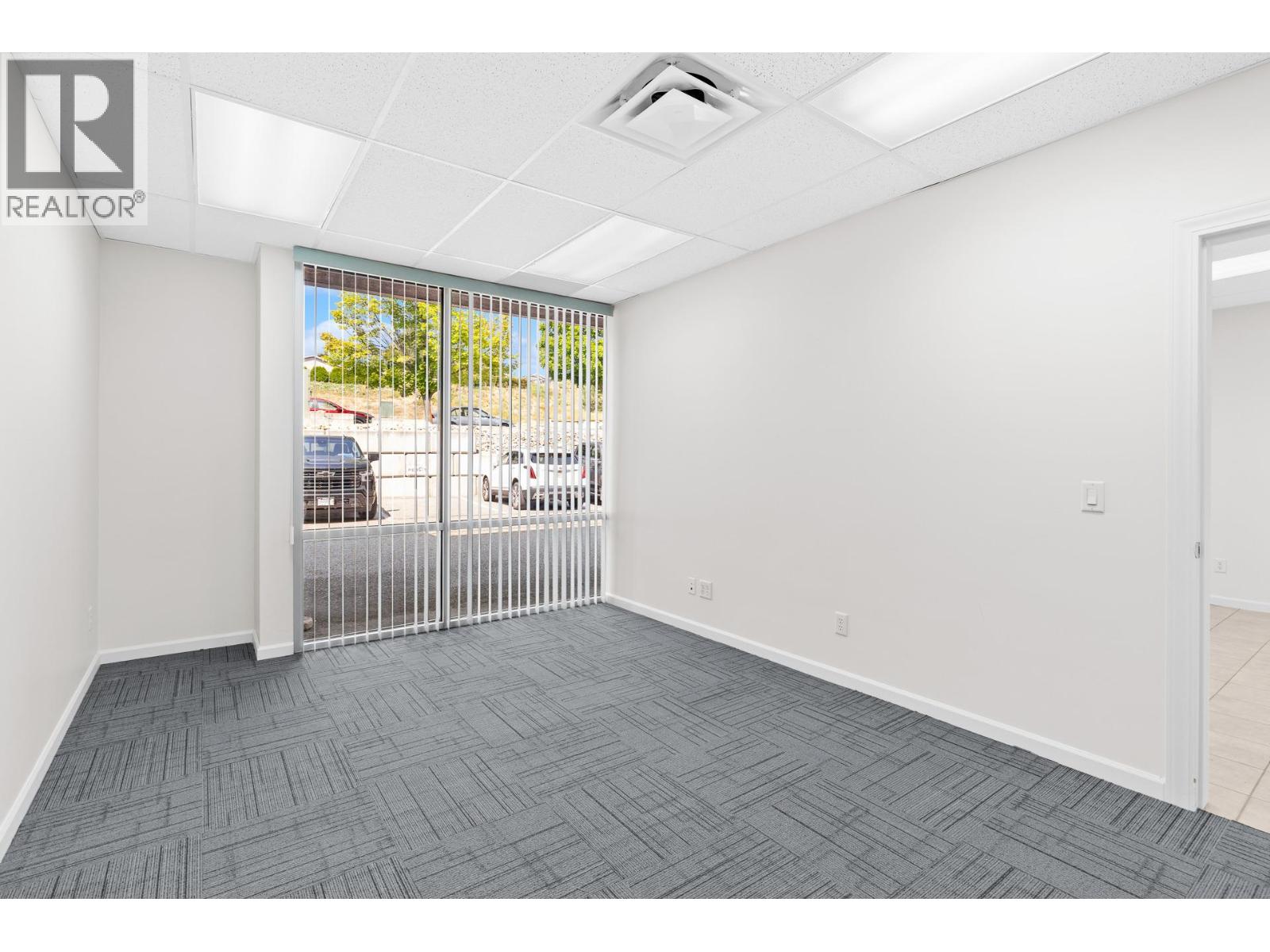 215 Neave Road Unit# 4A