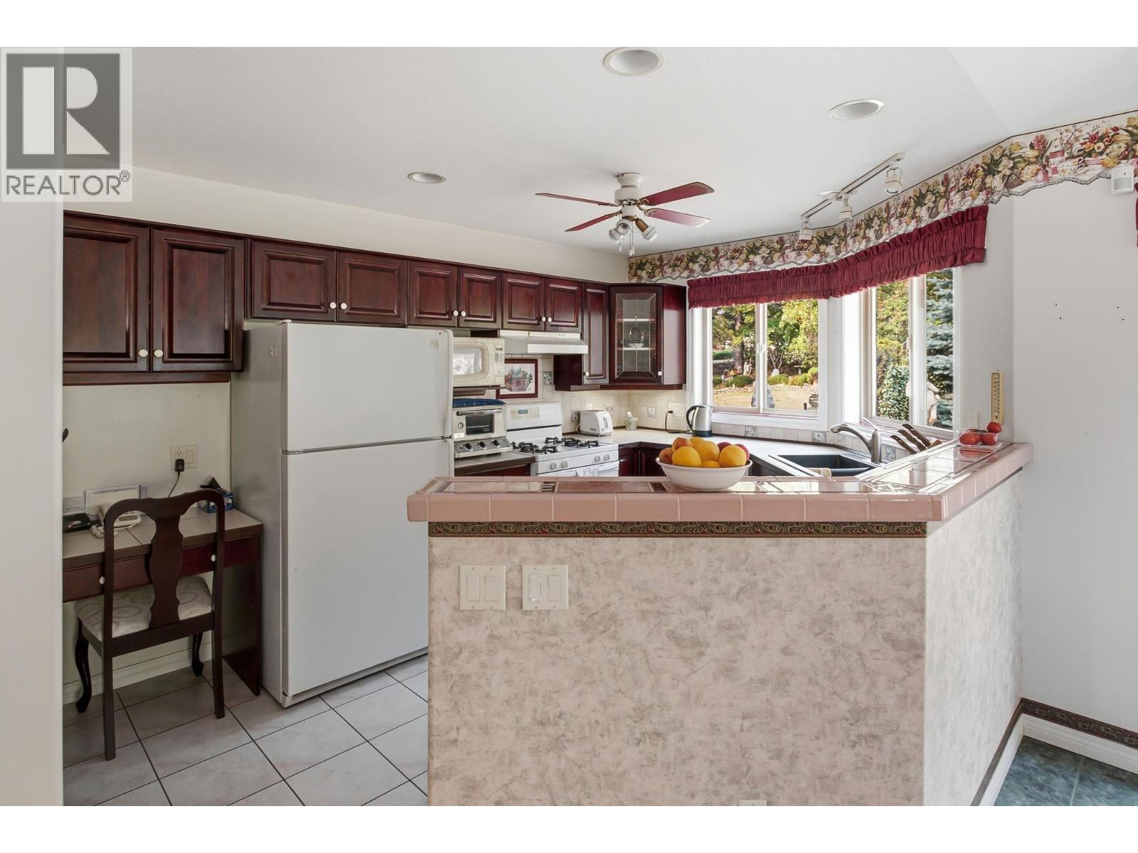 4074 Gellatly Road Unit# 156