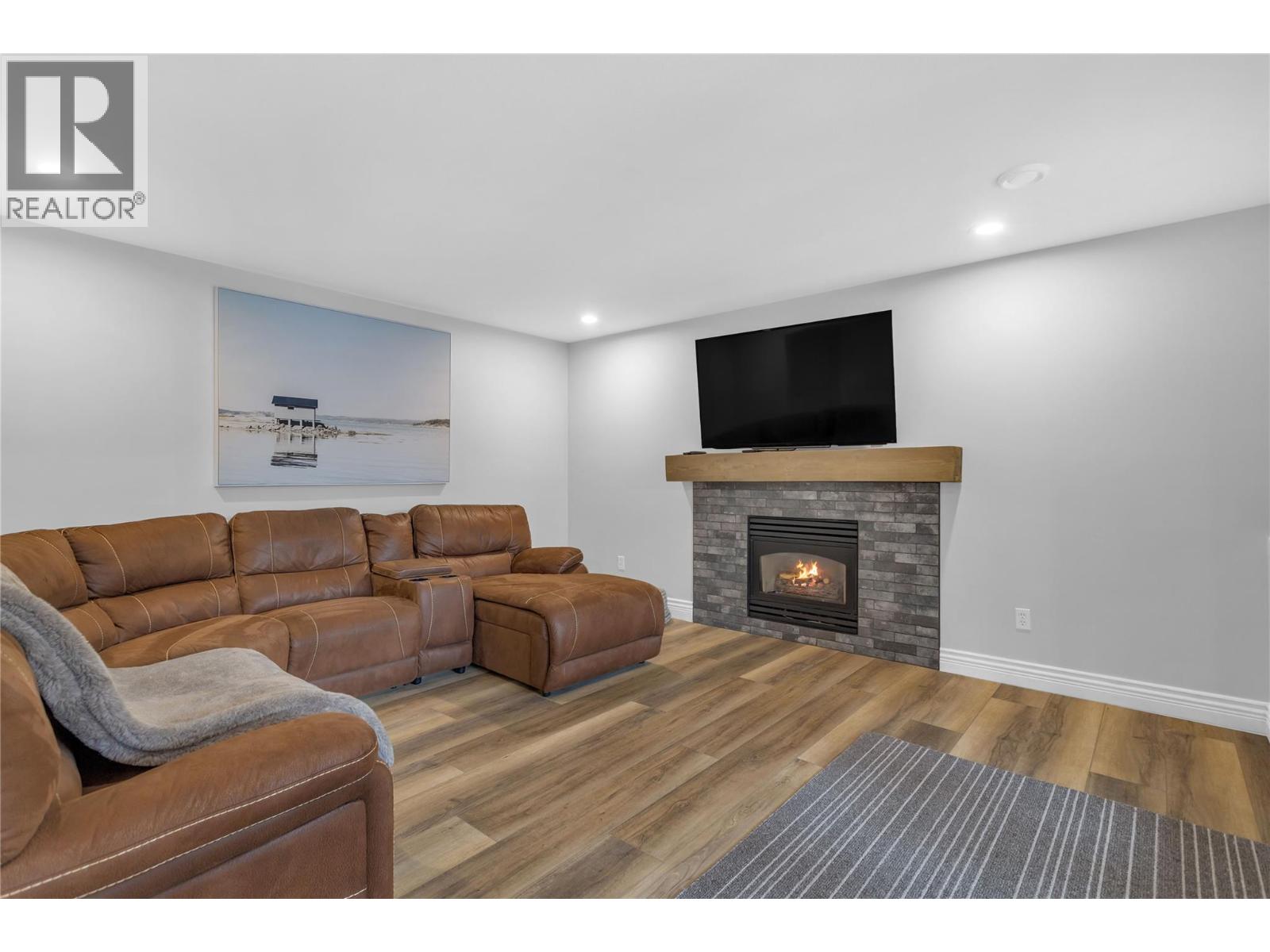 2177 Breckenridge Court