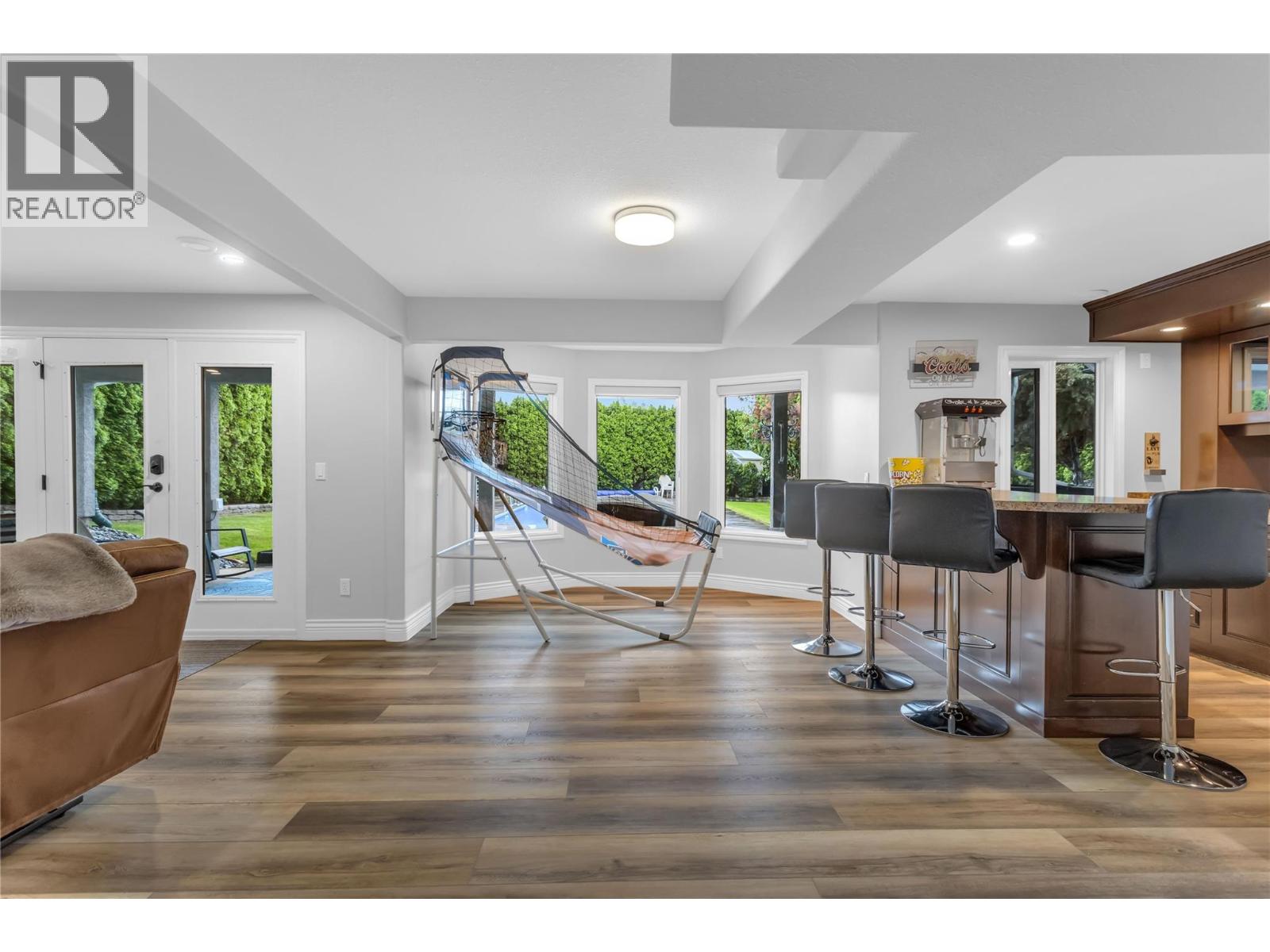 2177 Breckenridge Court
