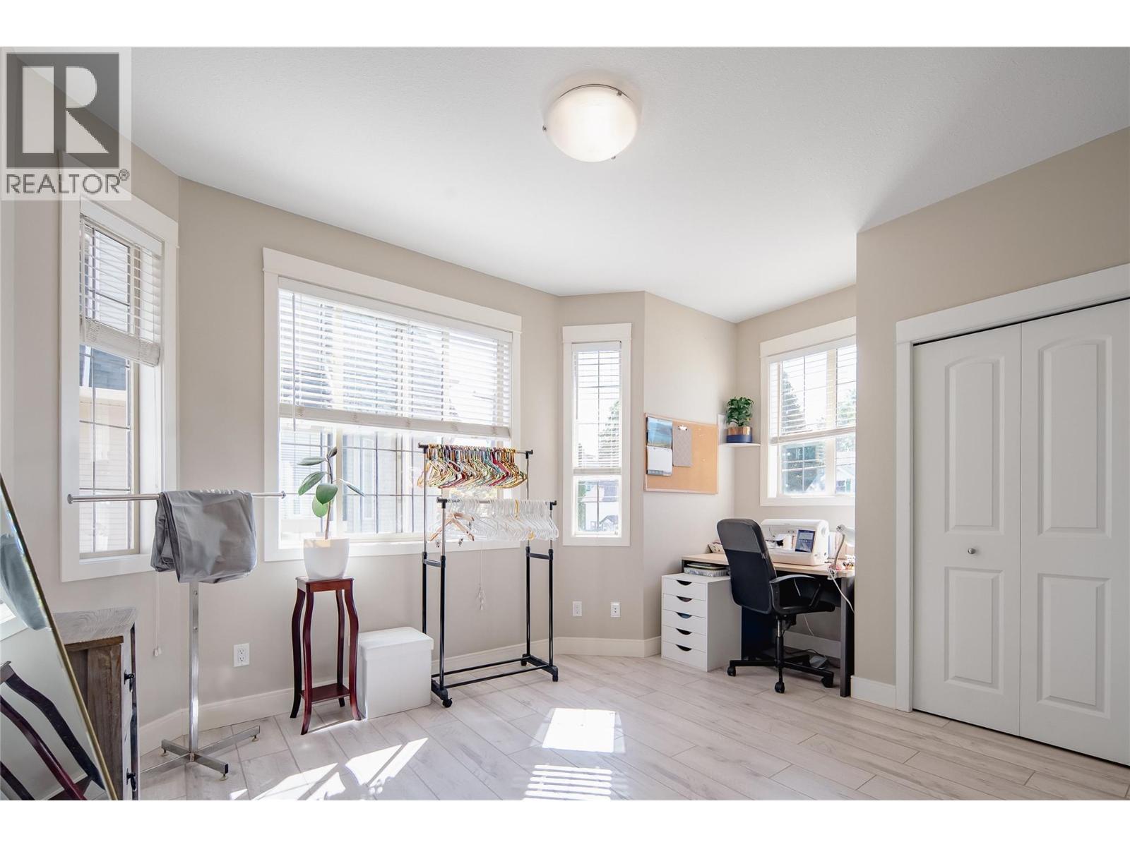 952 Lawson Avenue Unit# 101