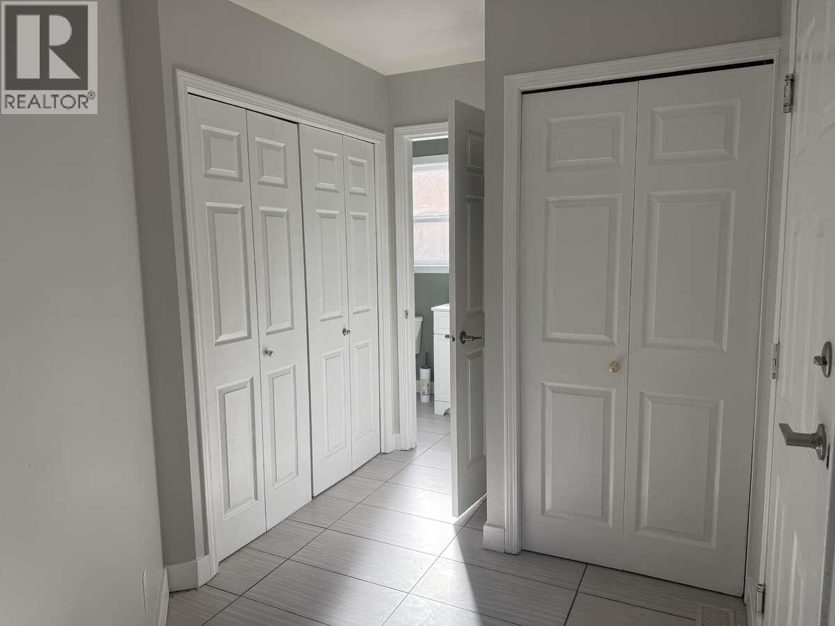 877 Springside Court