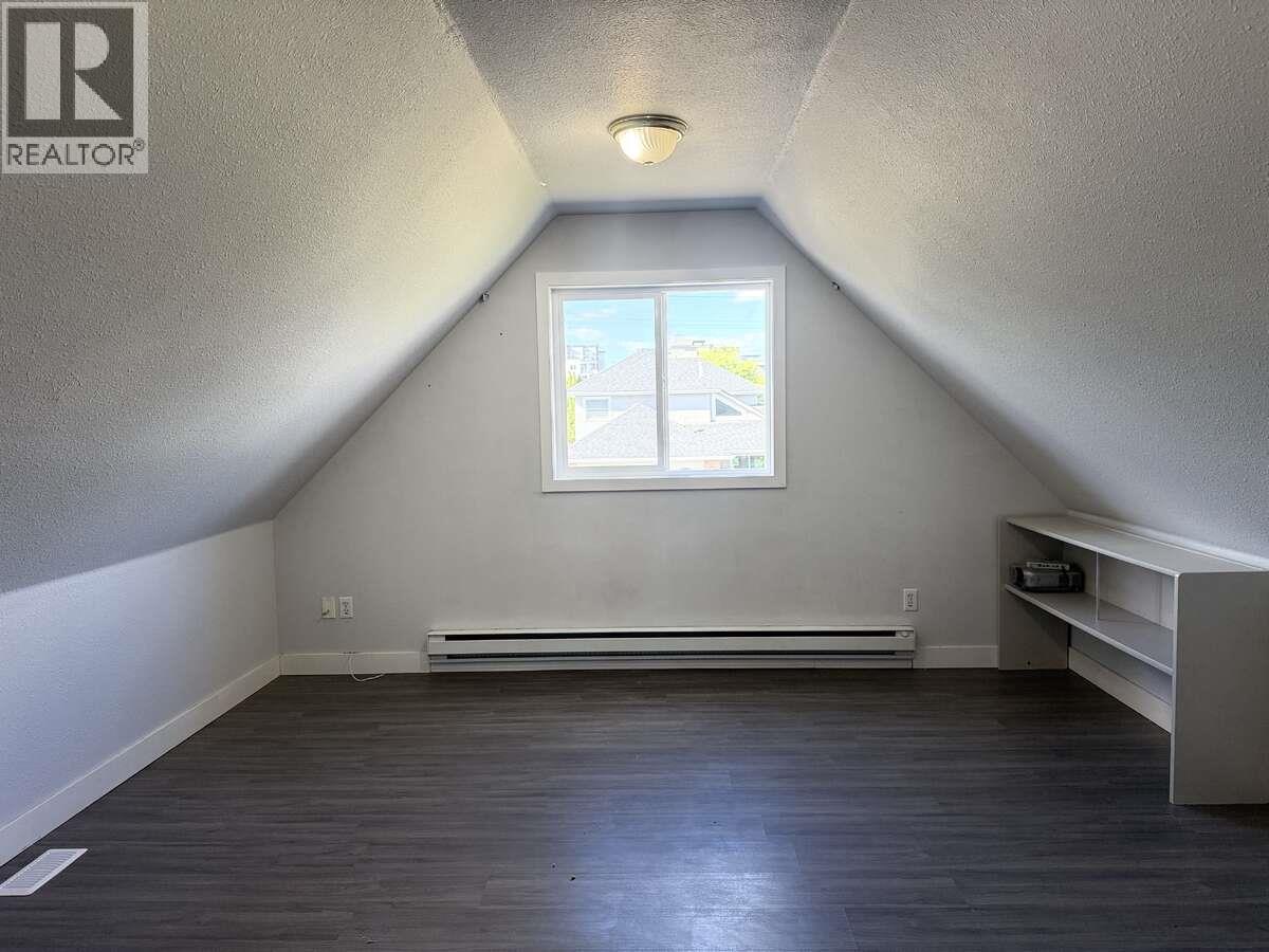 877 Springside Court