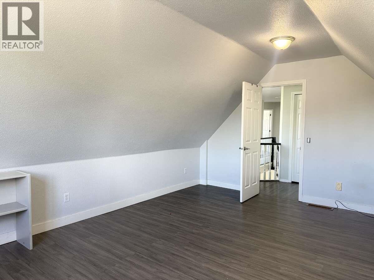 877 Springside Court