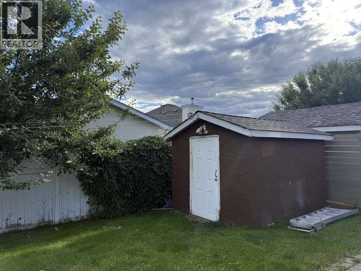 877 Springside Court