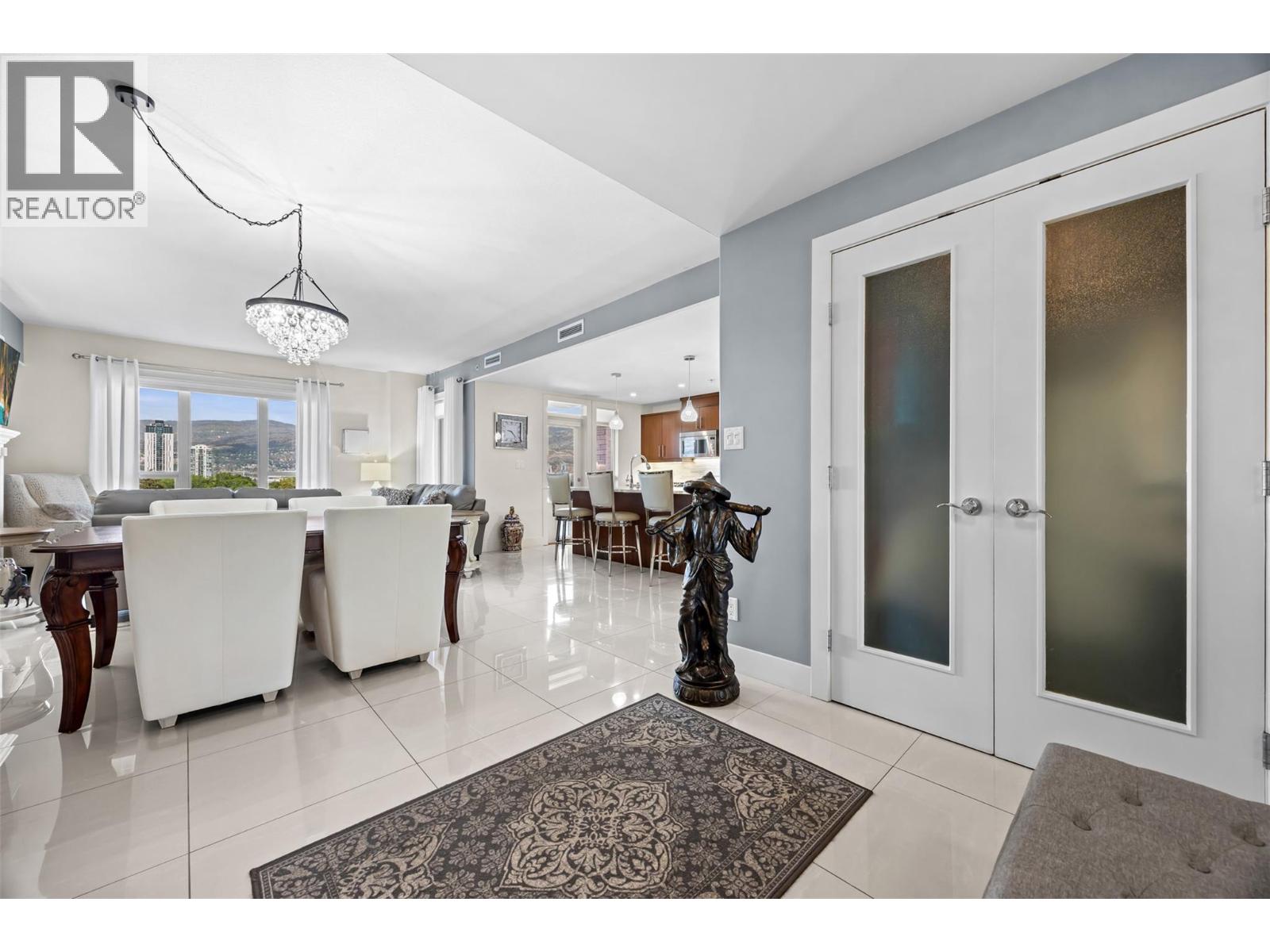 1160 Bernard Avenue Unit# 601