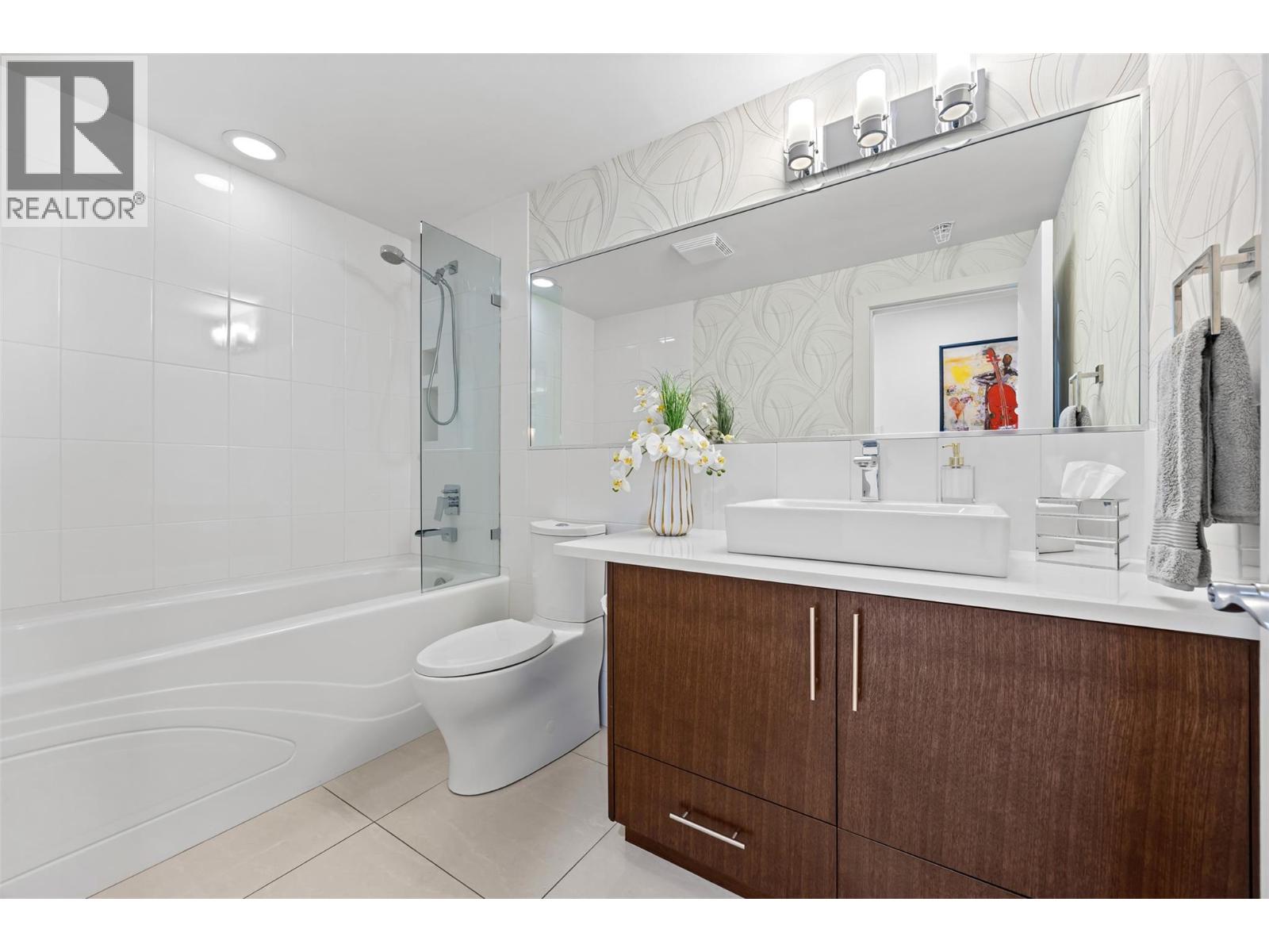 1160 Bernard Avenue Unit# 601