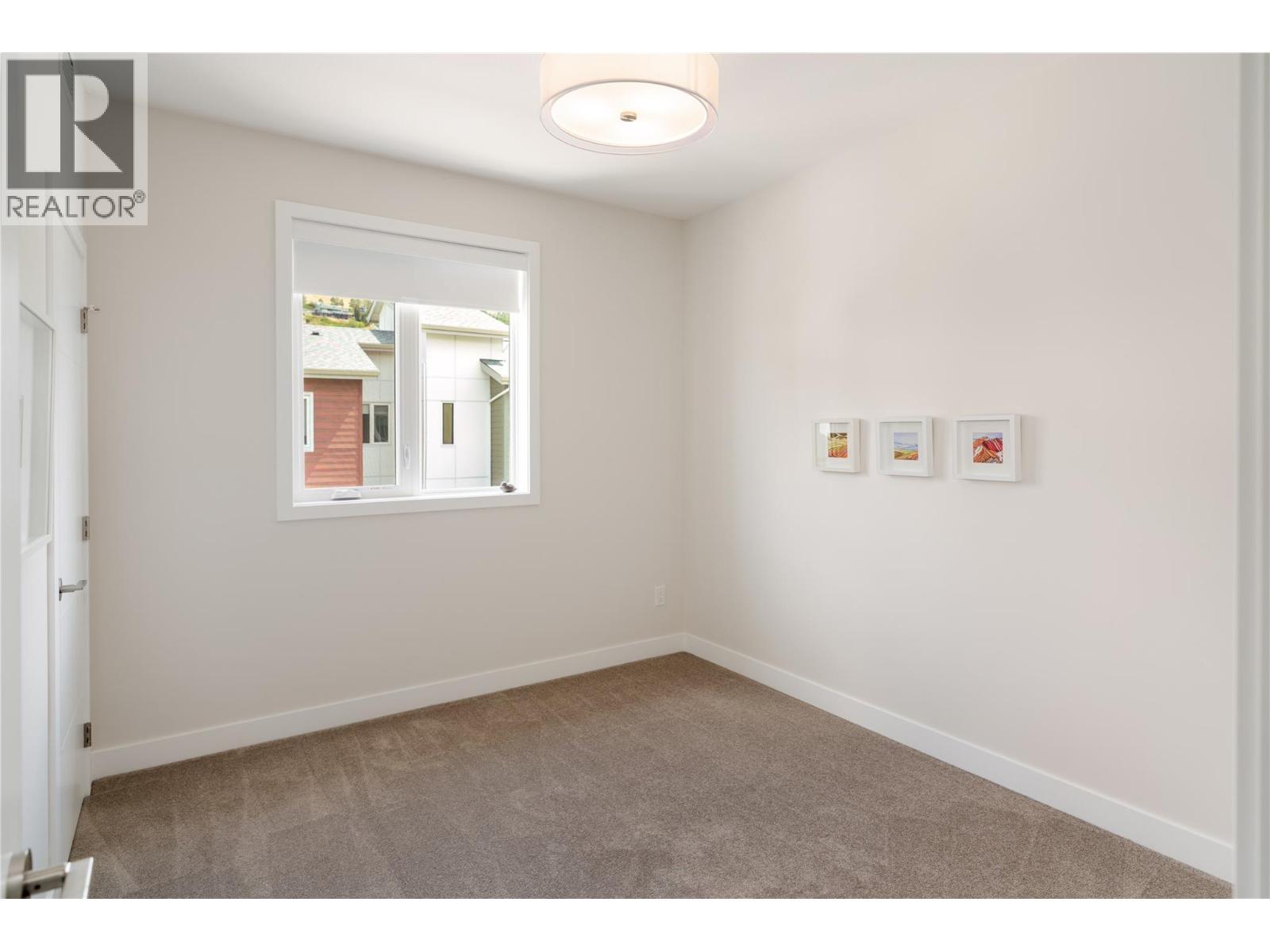 3719 WOODSDALE Road Unit# 17