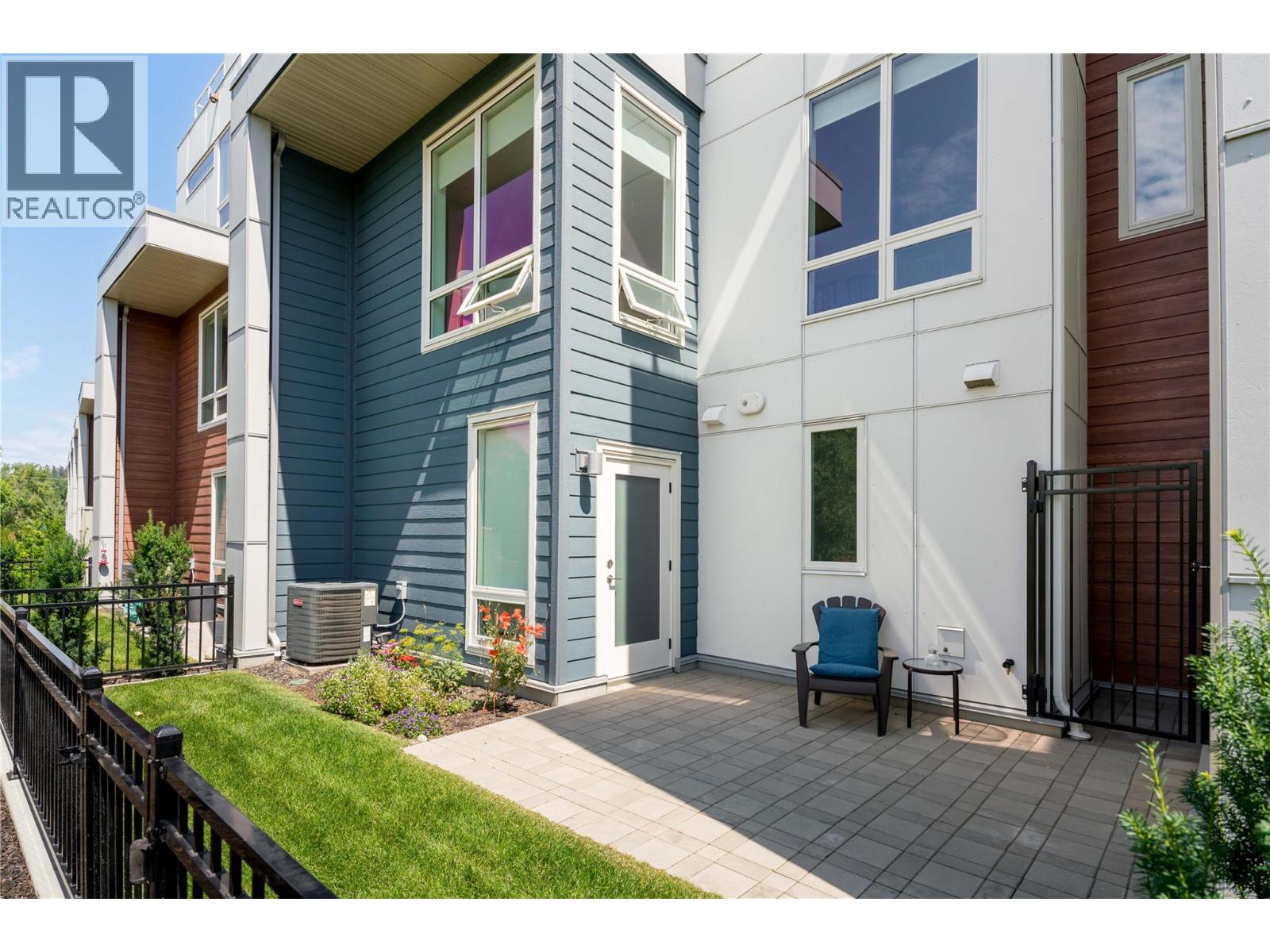 3719 WOODSDALE Road Unit# 17