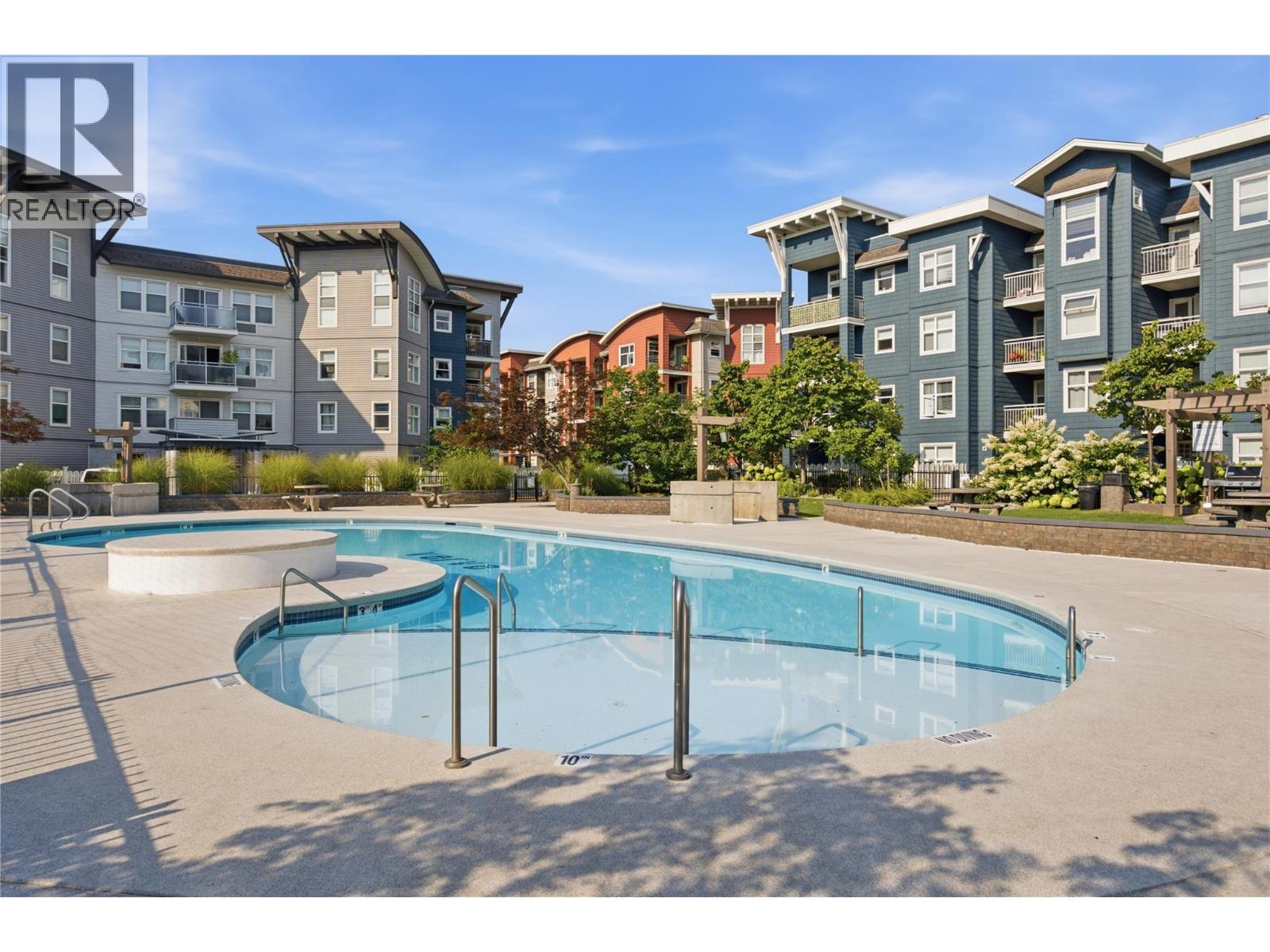 563 Yates Road Unit# 215