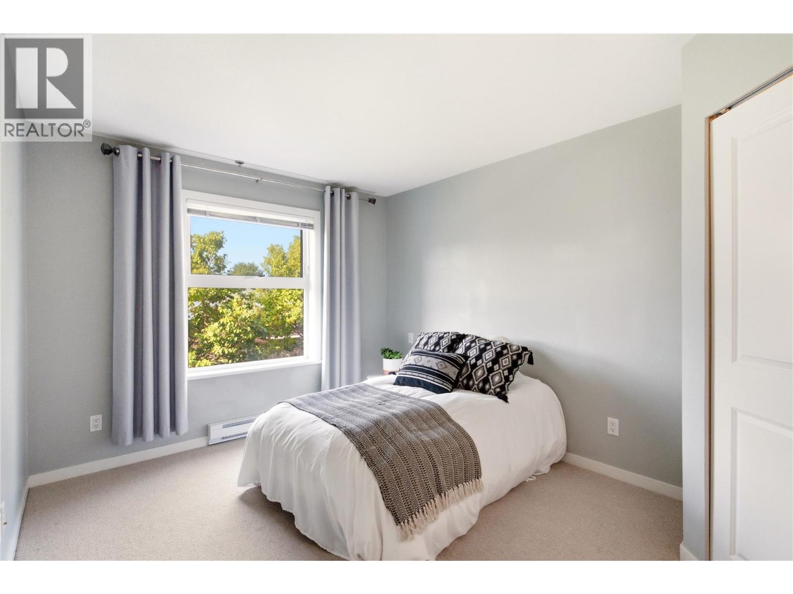 563 Yates Road Unit# 215